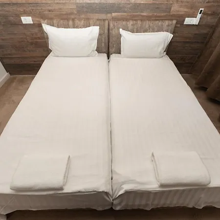 Couette-café George&dragon 3*