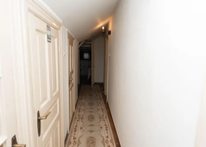 George&dragon 3* Bucarest