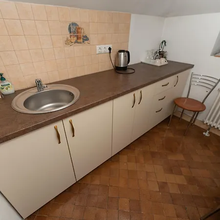 فندق مبيت وإفطار George&dragon 3*