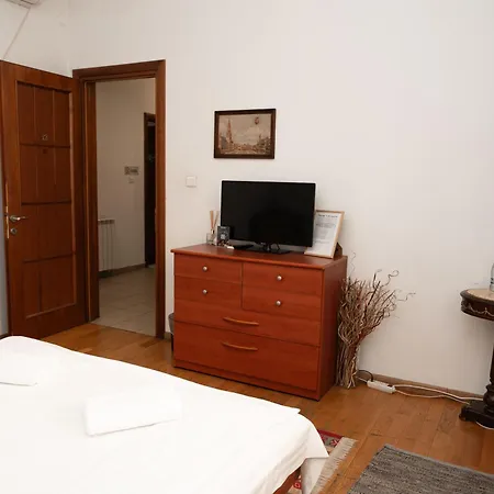 乔治与龙住宿加早餐旅馆